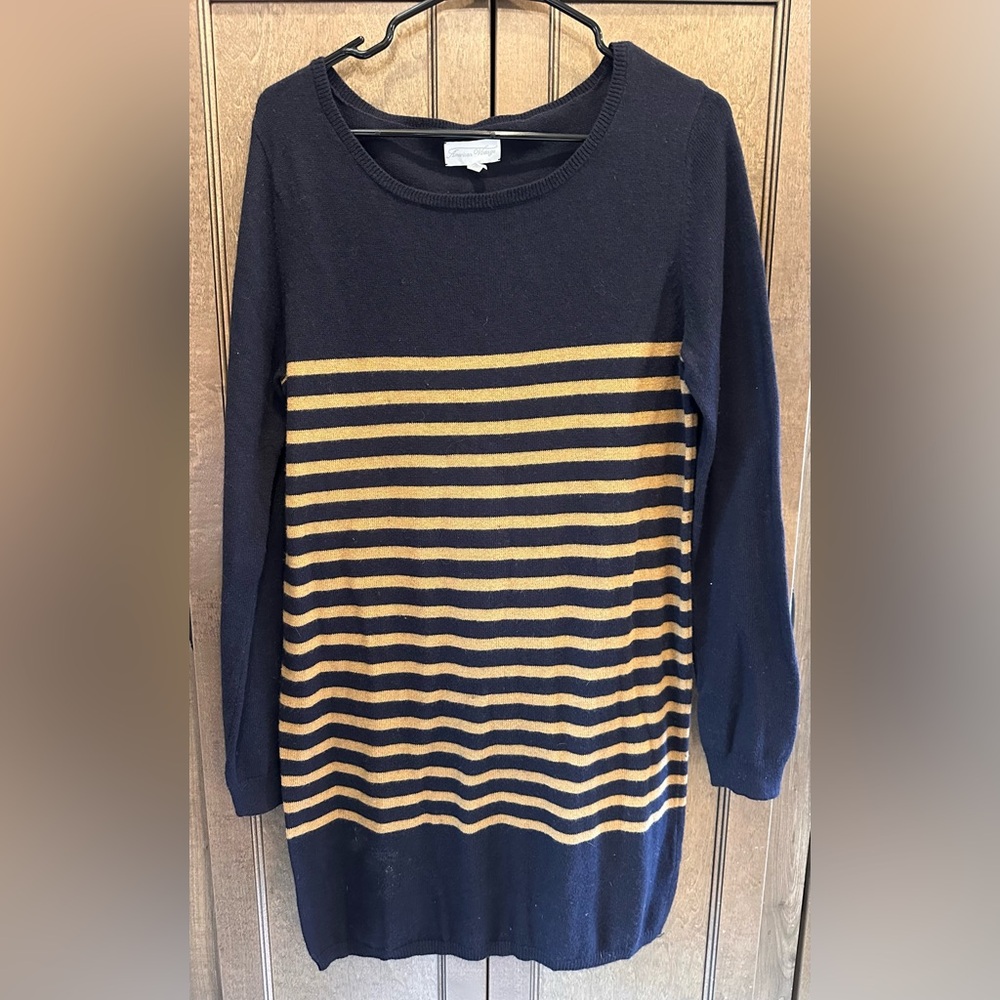 American Vintage Navy and Gold Crewneck Dress Size Medium